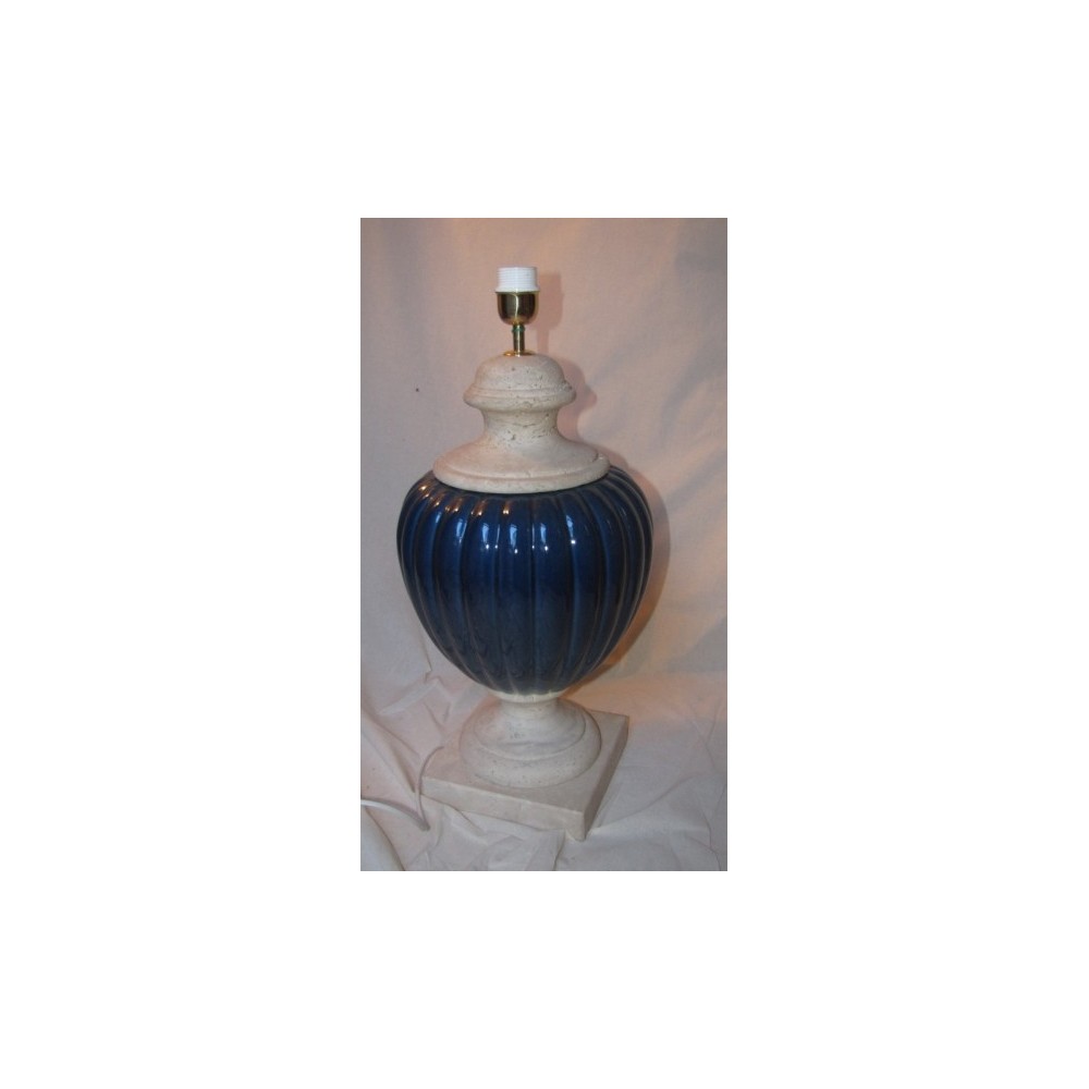 Lampe Matteuzzi bleu  Haut. 85 cm Diam.55 cm  