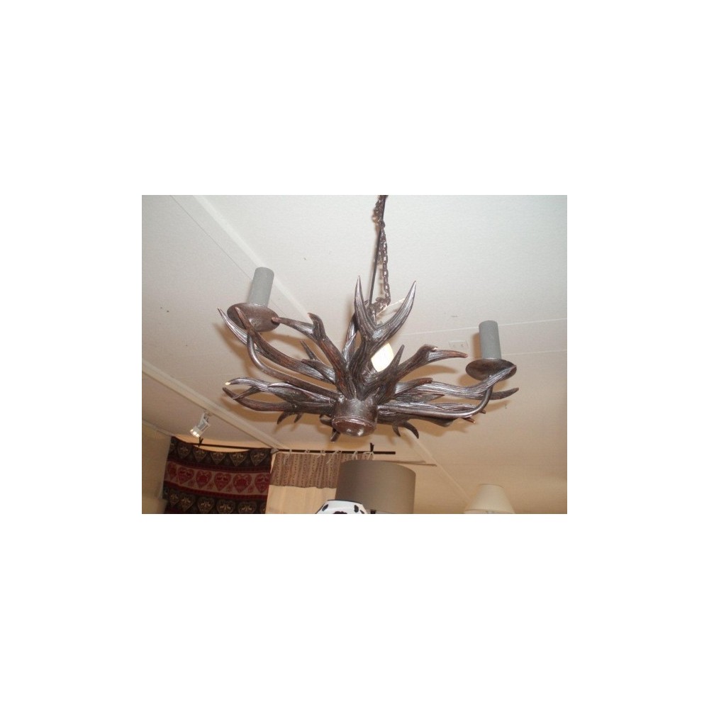 Lustre V. Pierre Cornes. 3 feux. 3 abat jours clipsés. Diam. 50 cm