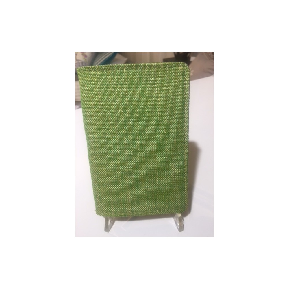 pochette passeport DESIGNERS GUILD - tissu vert 10 x 14,5 cm