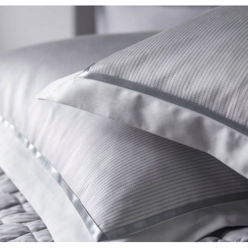 Taie d'oreiller Alexandre Turpault Gatsby col neige de 65 x 65 cm