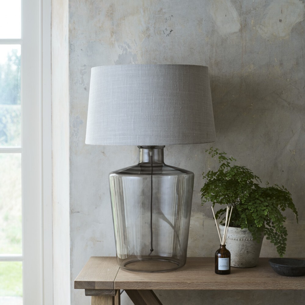 Castleford Medium Lamp - with 15" Lucile WW Shade