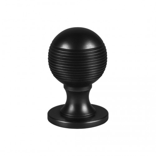 Britten Button Knob - Medium - Chrome